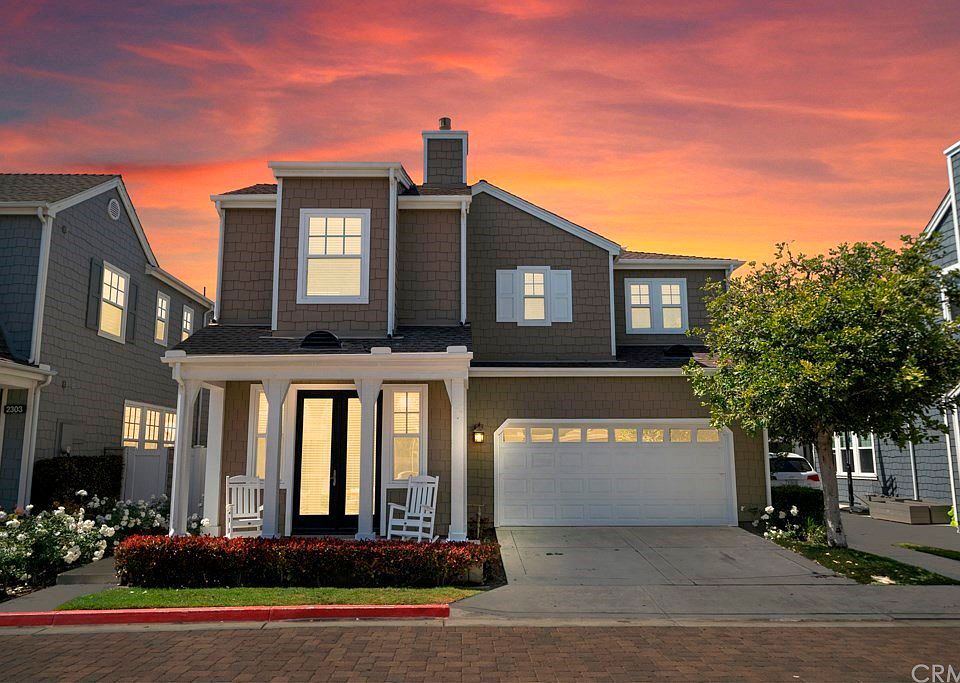 2nd image of 2305 Half Moon Ln