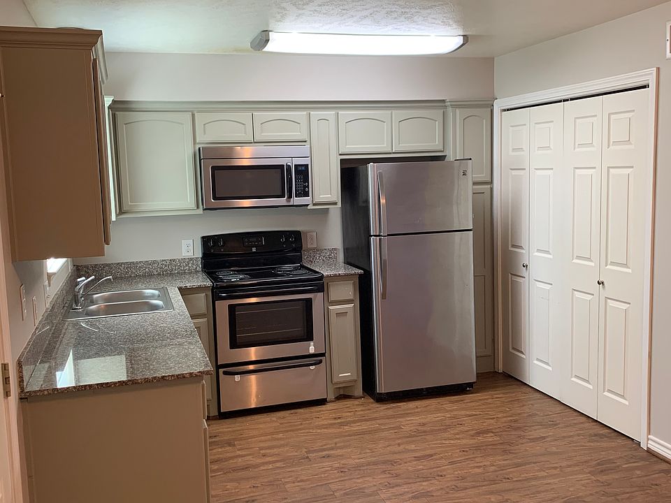1st image of 2719 Avenue H APT 7