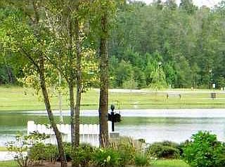 2nd image of 7 Whispering Oaks Trl