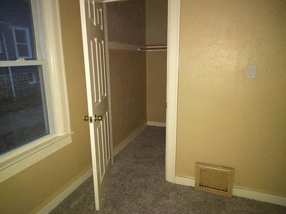 5th image of 1408 E 65th St