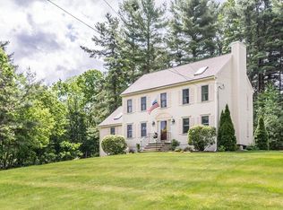 8 Mustang Rd, Tyngsboro, MA 01879