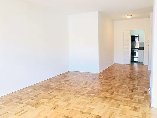 Rented by Brown Harris Stevens | media 20