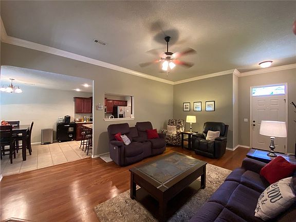 3rd image of 3351 Ika Ln