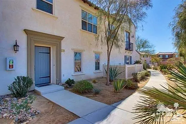 102 Paseo Bravo — Photo 2