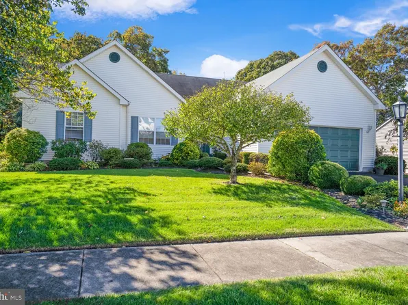 15 Falkinburg Dr, Little Egg Harbor, NJ 08087