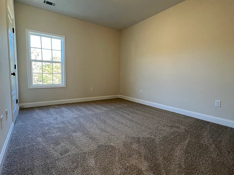 1525 Willow Creek Dr — Photo 14