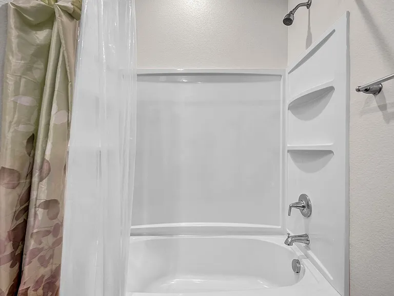 7814 Navasota Dr — Photo 32