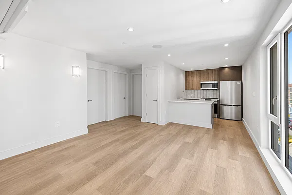 Living room, photo 1