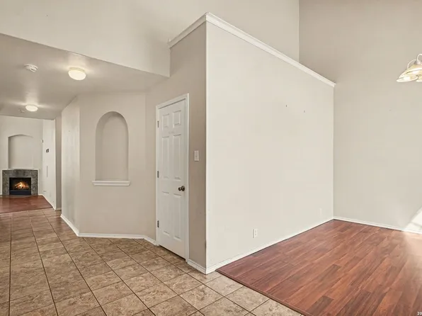 522 Calhoun, New Braunfels, TX 78130