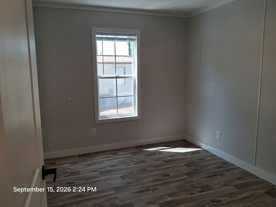 4th image of 3133 White Ash Dr #196