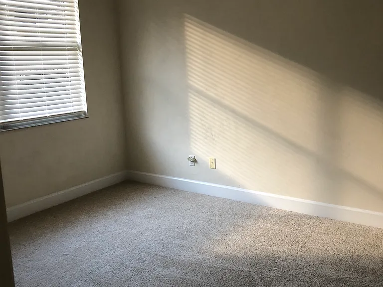 1318 Asher Ct — Photo 6