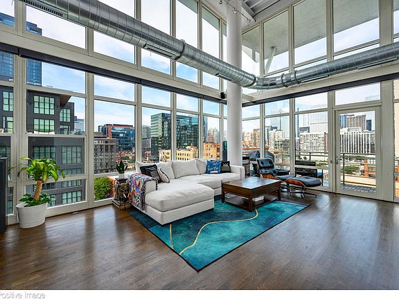 3rd image of 909 W Washington Blvd APT 1012