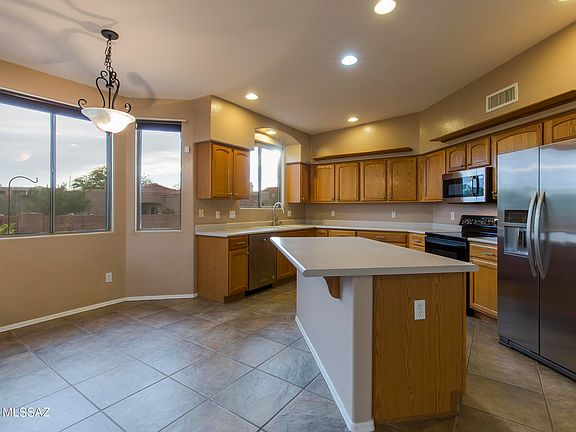 3rd image of 11834 N Potosi Point Dr