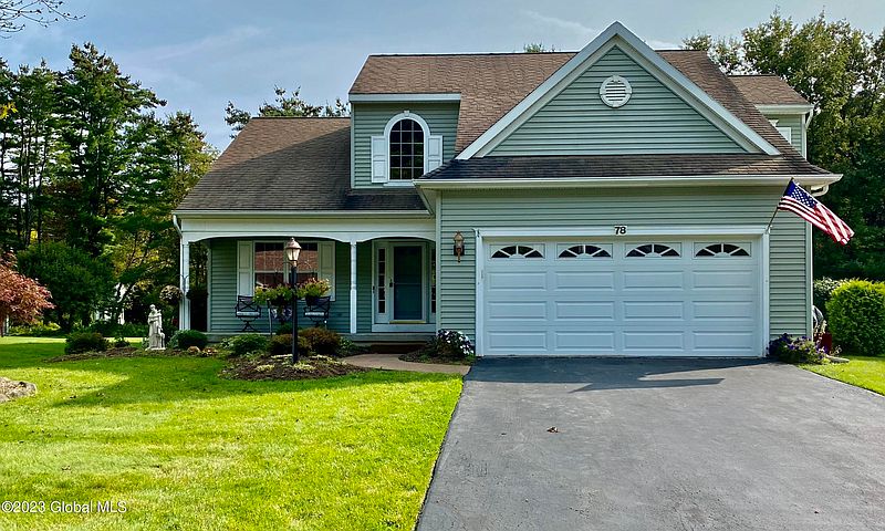 2nd image of 78 Surrey Field Drive