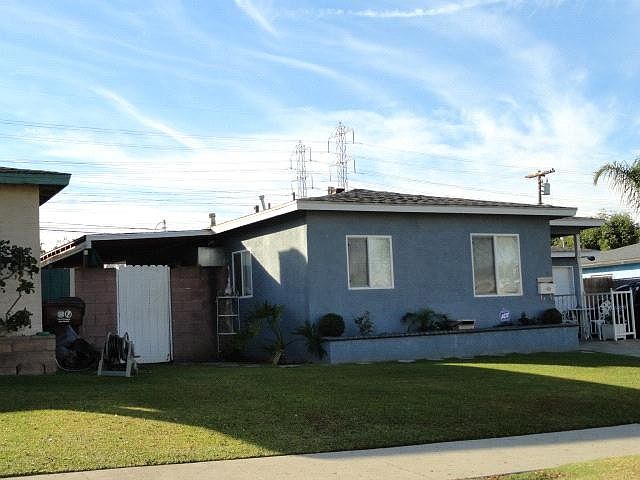 2nd image of 2610 W Lantana St