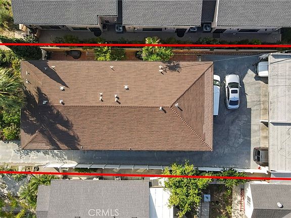 3rd image of 419 Salem St
