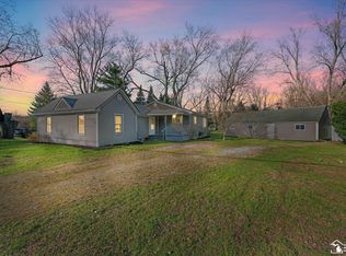 8336 Whiteford Center Rd, Ottawa Lake, MI 49267