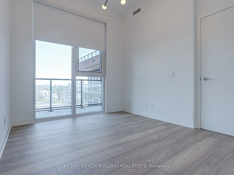 285 Dufferin St #1103 — Photo 19