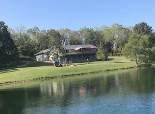 140 Hedge Apple Dr, Strafford, MO 65757