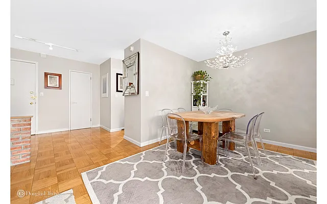 Sold by Douglas Elliman | media 20