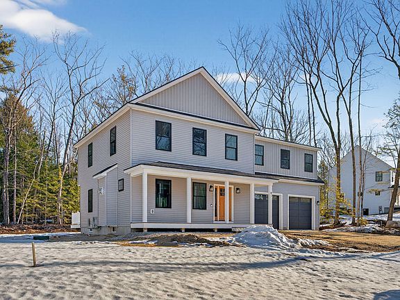 3rd image of 47 Woodcock Road