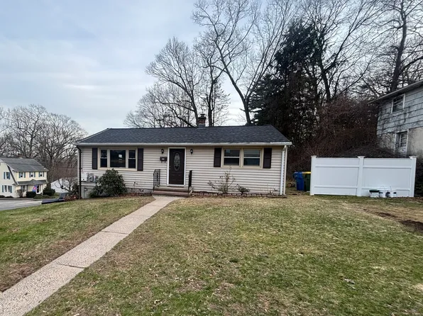 117 Arden Road, Waterbury, CT 06708