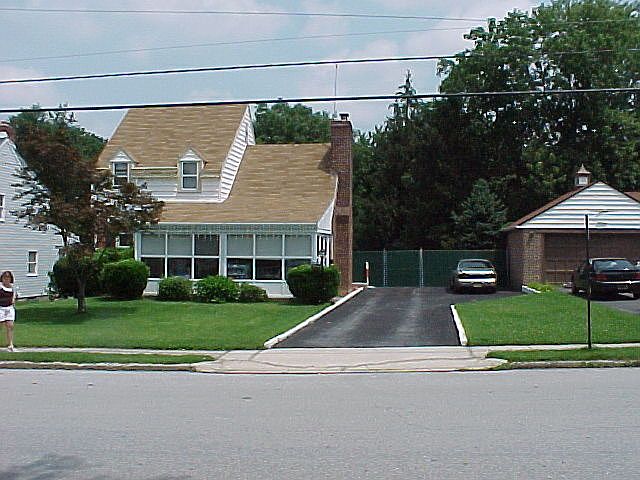 1st image of 310 Arlington Ave