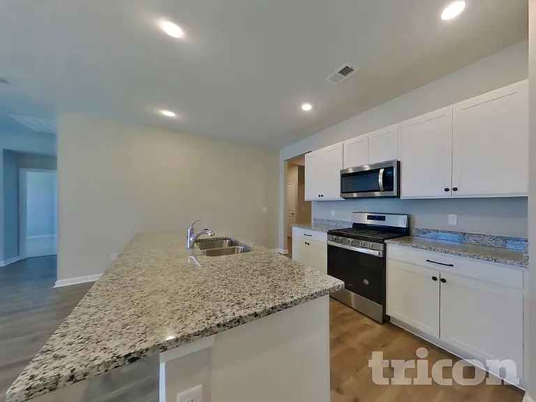 2028 Tate Farm Ln — Photo 5