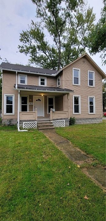 1st image of 912 West Ave