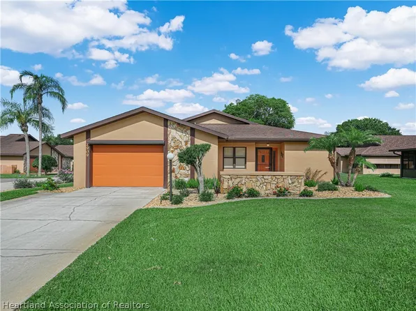 2909 Sugar Pine Cir, Sebring, FL 33872