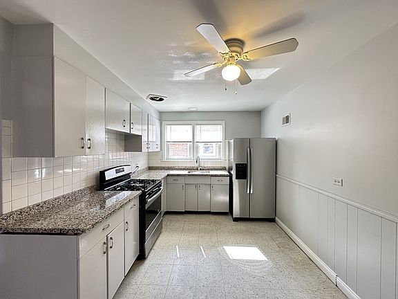 2nd image of 9056 Lamon Ave #S3