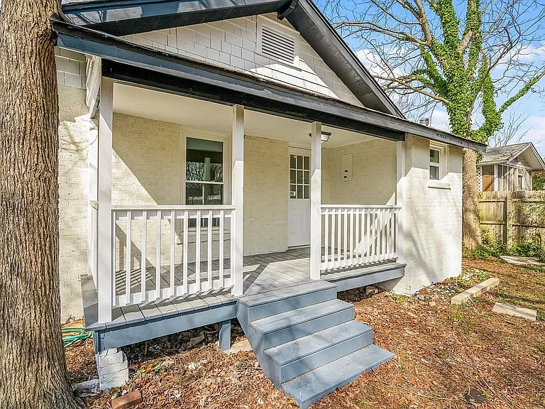 1033 S Josephine Boyd St — Photo 21