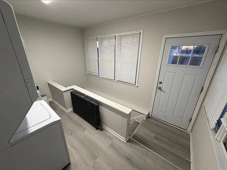 4253 James Ave N #3 — Photo 18