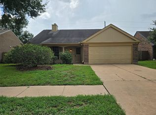 1703 Clear Valley Dr, Houston, TX 77014