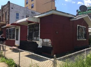 17 Brighton 3 Ln, Brooklyn, NY 11235