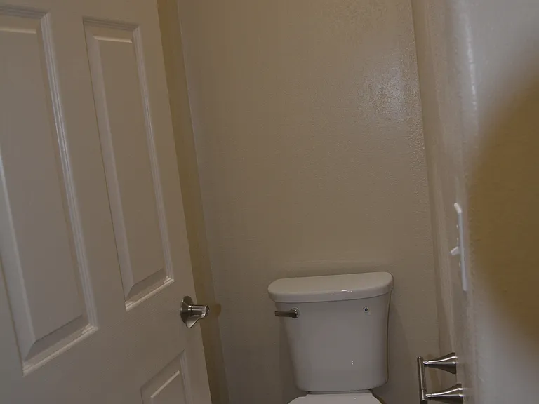 1121 N 25th Pl #1 — Photo 19