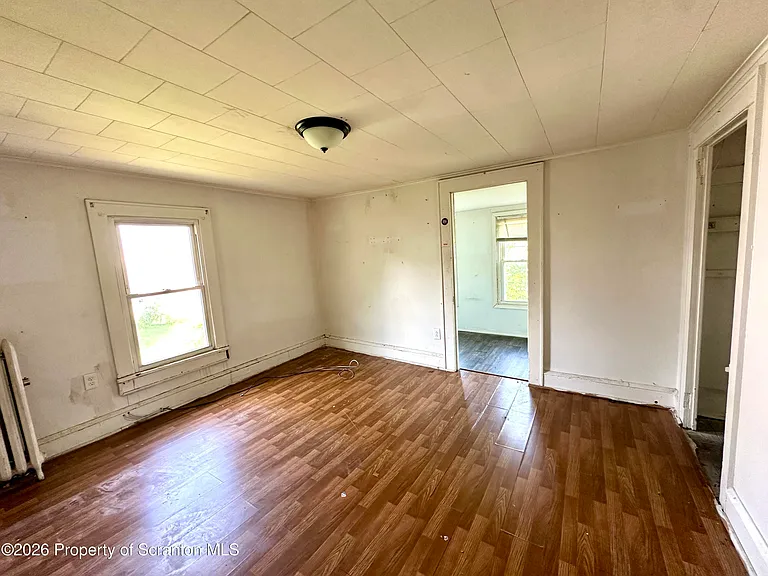 1019 Kirst Ct — Photo 8