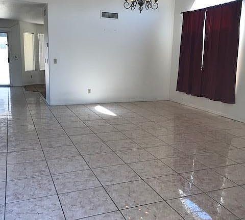 5th image of 9000 W Stella Ave