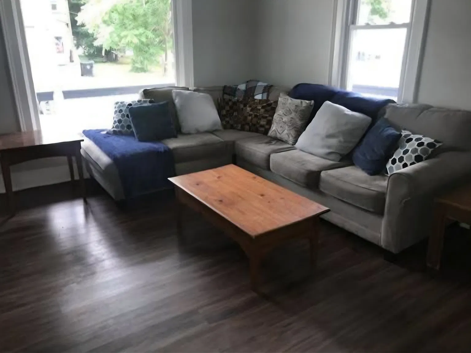 7 bed, $1,000 — Photo 4