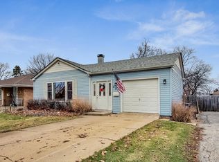 309 S Iowa Ave, Addison, IL 60101