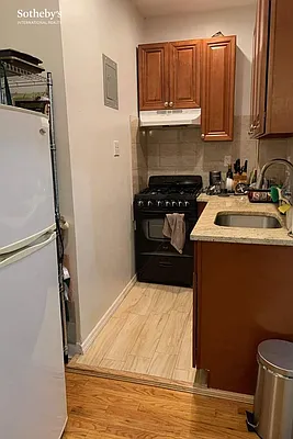 Rented by Sotheby's International Realty | media 11