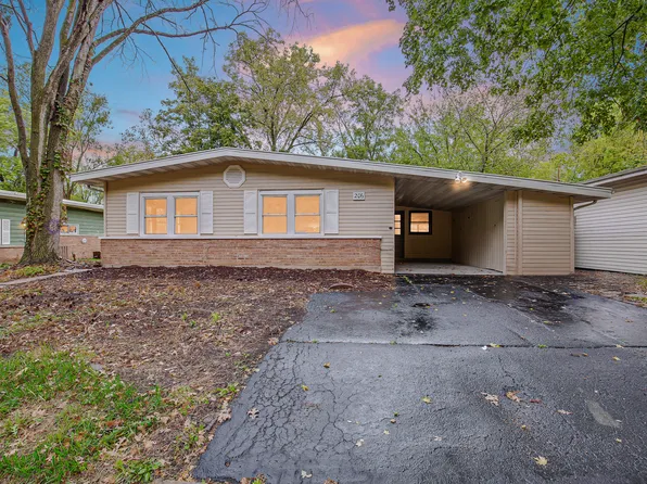 206 Monee Rd, Park Forest, IL 60466
