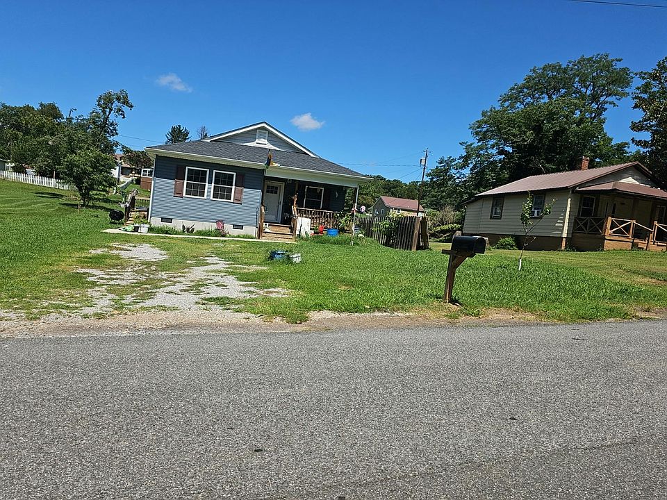 1st image of 806 12th St