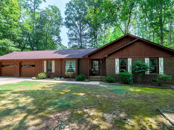 1201 Haddington Dr, Cary, NC 27511