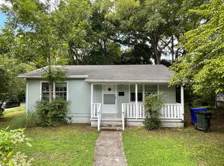 712 Gomains Ave, Chapel Hill, NC 27516