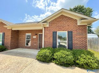 468 Wade Rd SE APT C, Owens Cross Roads, AL 35763