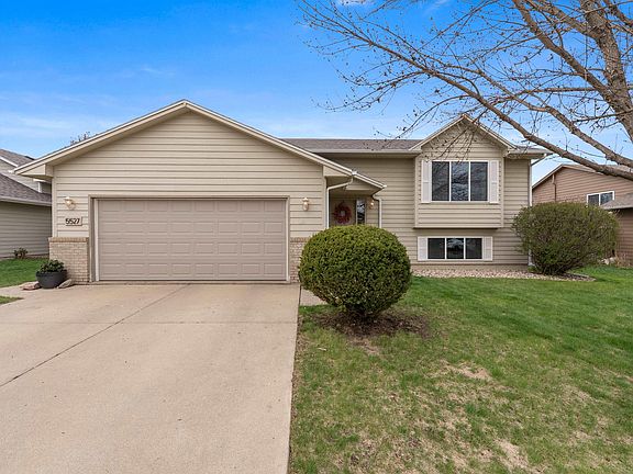 2nd image of 5527 S Wexford Ct