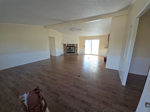 5th image of 9213 Doe Cir