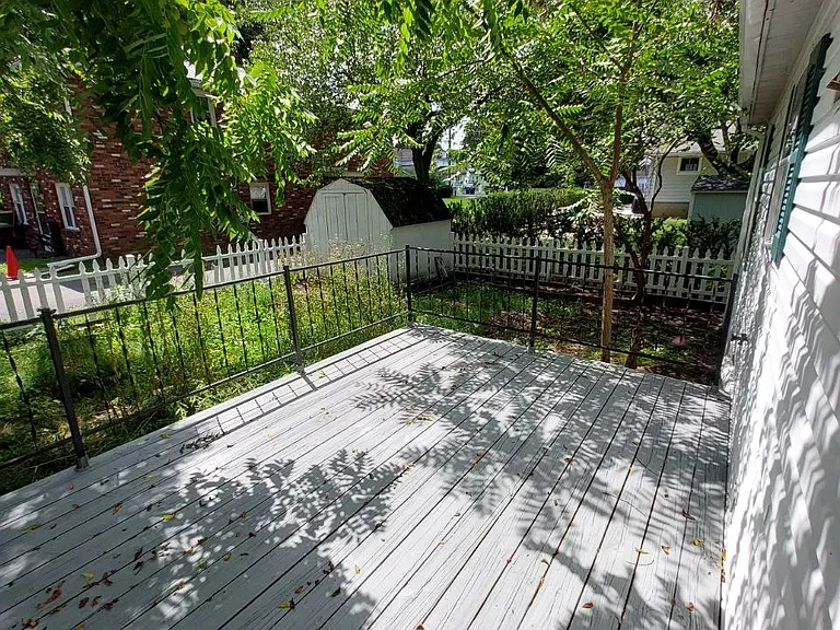 4044 Circle Dr — Photo 13