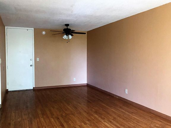 3rd image of 1600 Wilikina Dr APT C708